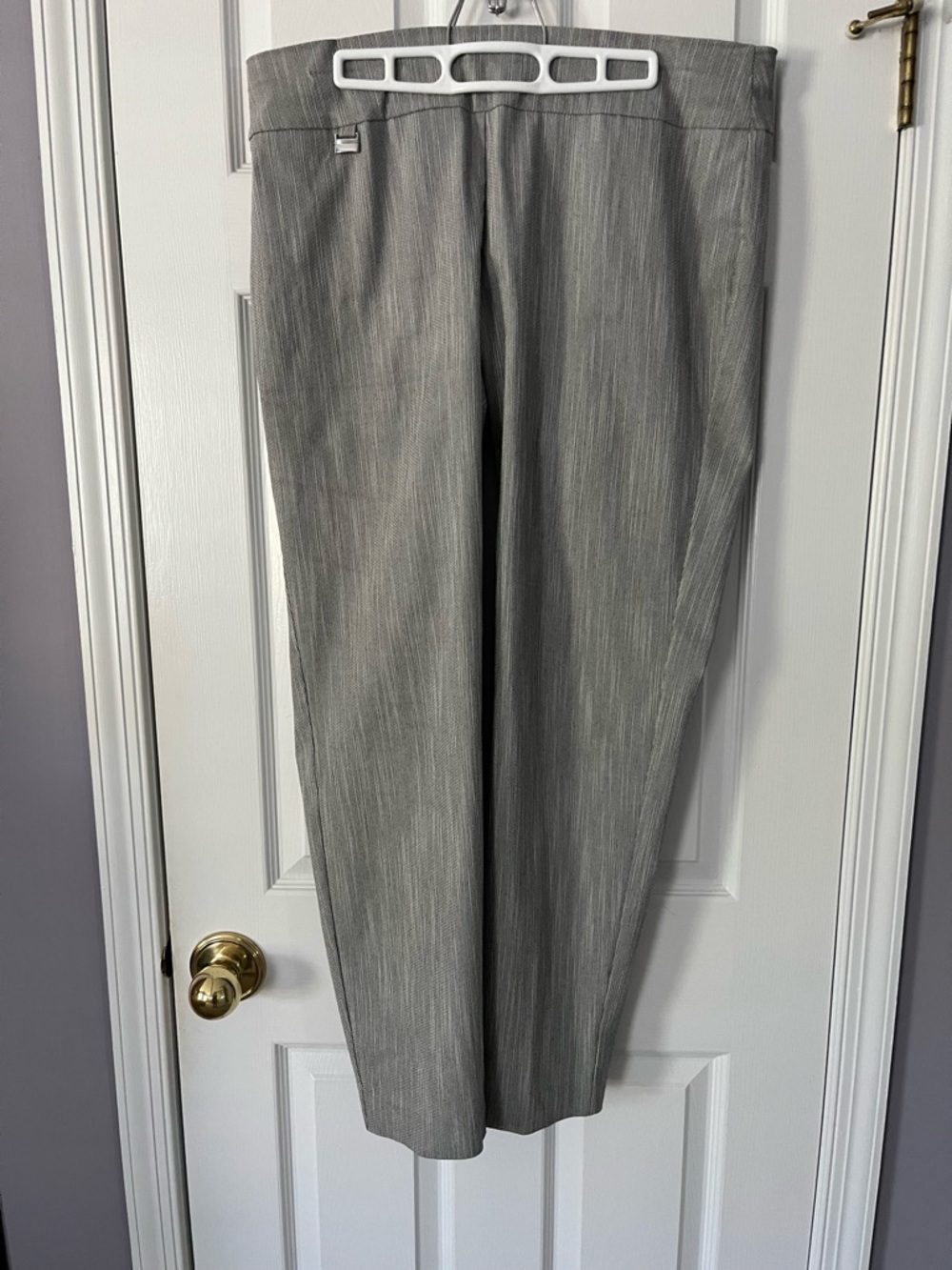 Alfani women’s Black and white striped Dress Pants - Straight Leg